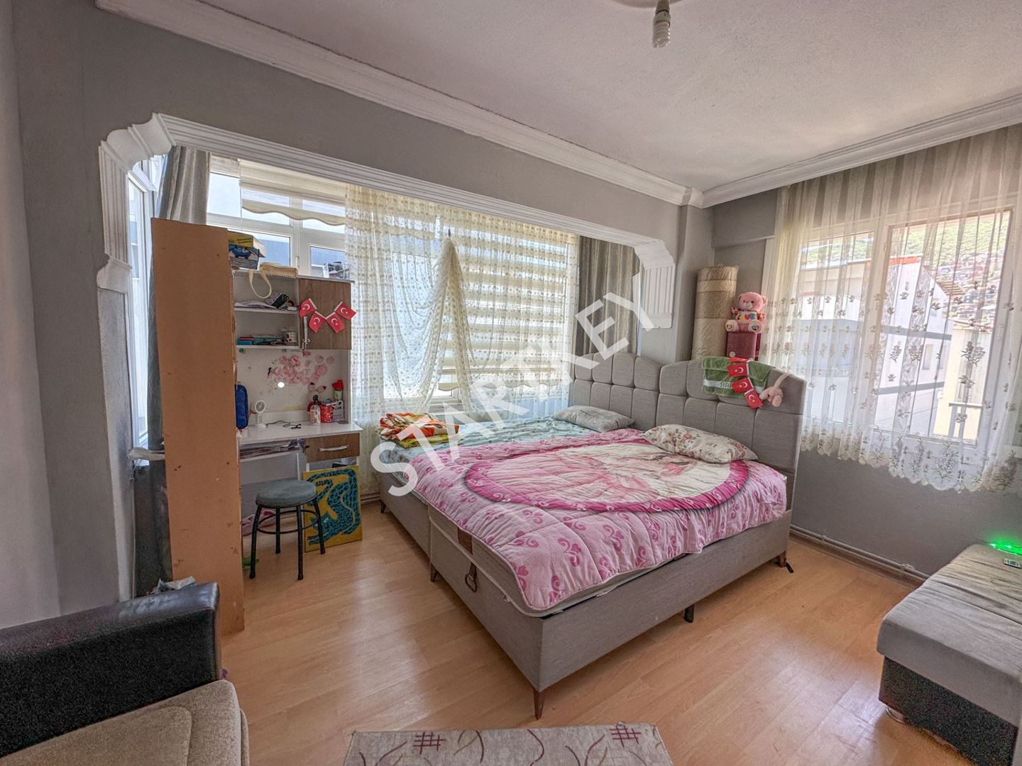 Property-photo