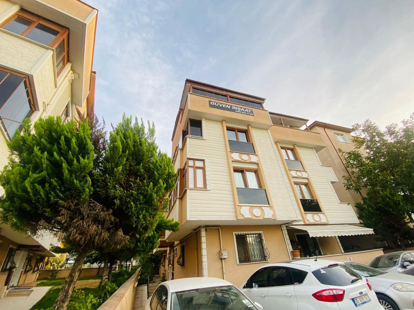 ŞENER GYD'DEN 3+1 MODERN VE FERAH DUBLEKS DAİRE