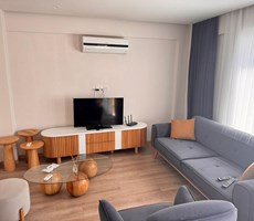 Girne kasgarda ultra luks full esyali kiralik 2+1 daire