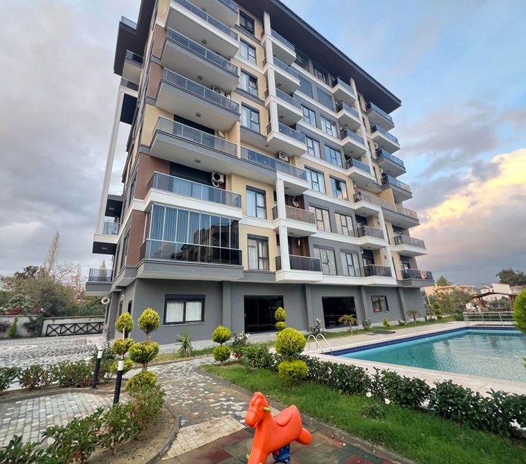 AVSALLAR DA ACİL SATILIK 1+1 DAİRE