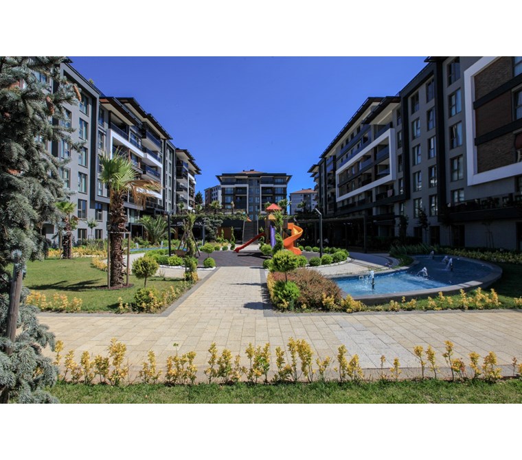 Pendik Siltaş Korupark Sitesi Lüks Sıfır 3,5+1 Satılık Bahçe Katı
