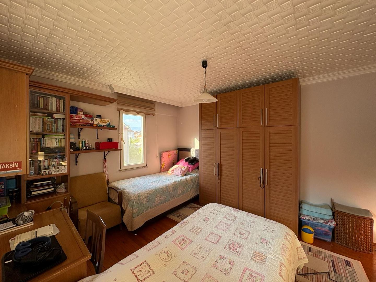 Property-photo