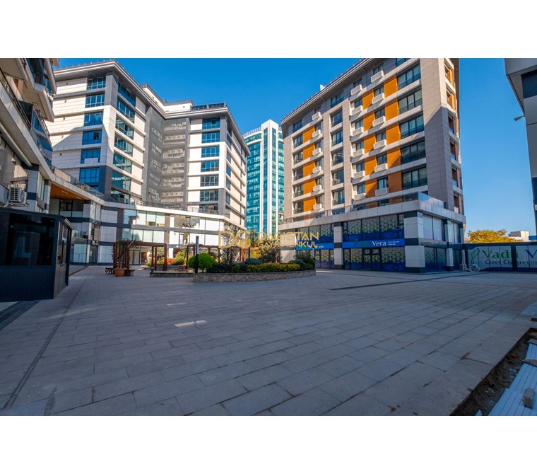 DAĞISTAN GAYRİMENKULDEN CENTRO 286 m2 KİRALIK DEPOLU DÜKKAN