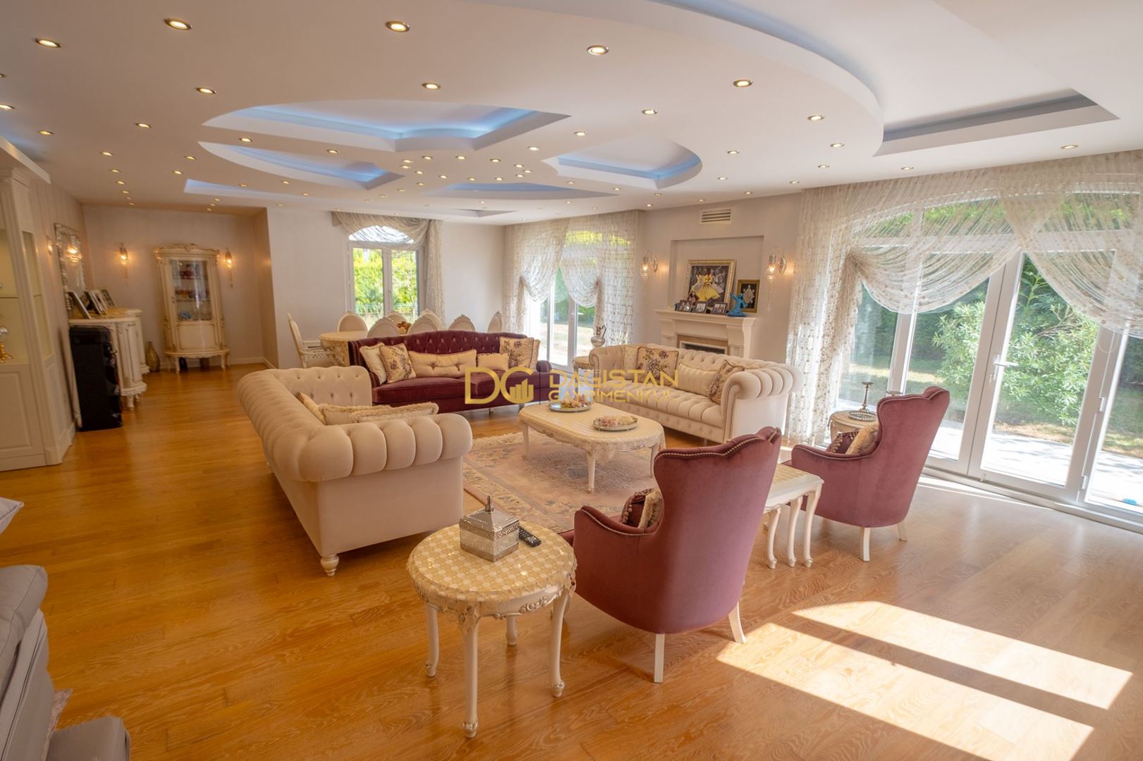 Property-photo