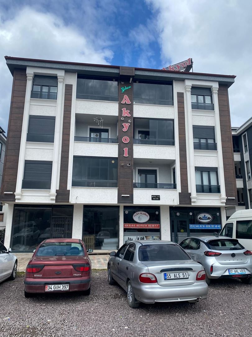 ŞENER GYD'DAN TABELA DEĞERİ VE HACMİ YÜKSEK KİRALIK DÜKKAN