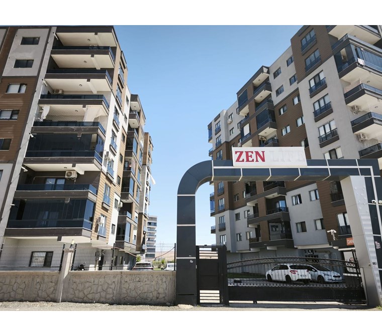 EMLAK 72 DEN HASANKEYF YOLUNDA ACİL SATILIK 3.5+1 LÜKS DAİRE