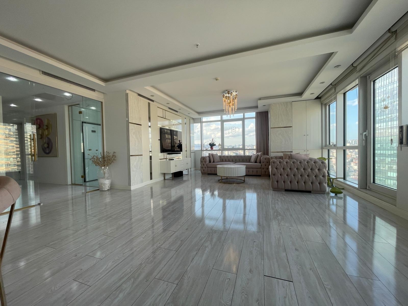 Exclusive 4+1 Residence at Varyap Meridian | Fully Renovated | İstanbul Luxury Living