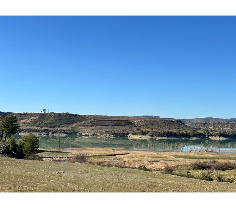 MANAVGAT KARAVCA'DA GÖLE SIFIR SATILIK ARAZİ