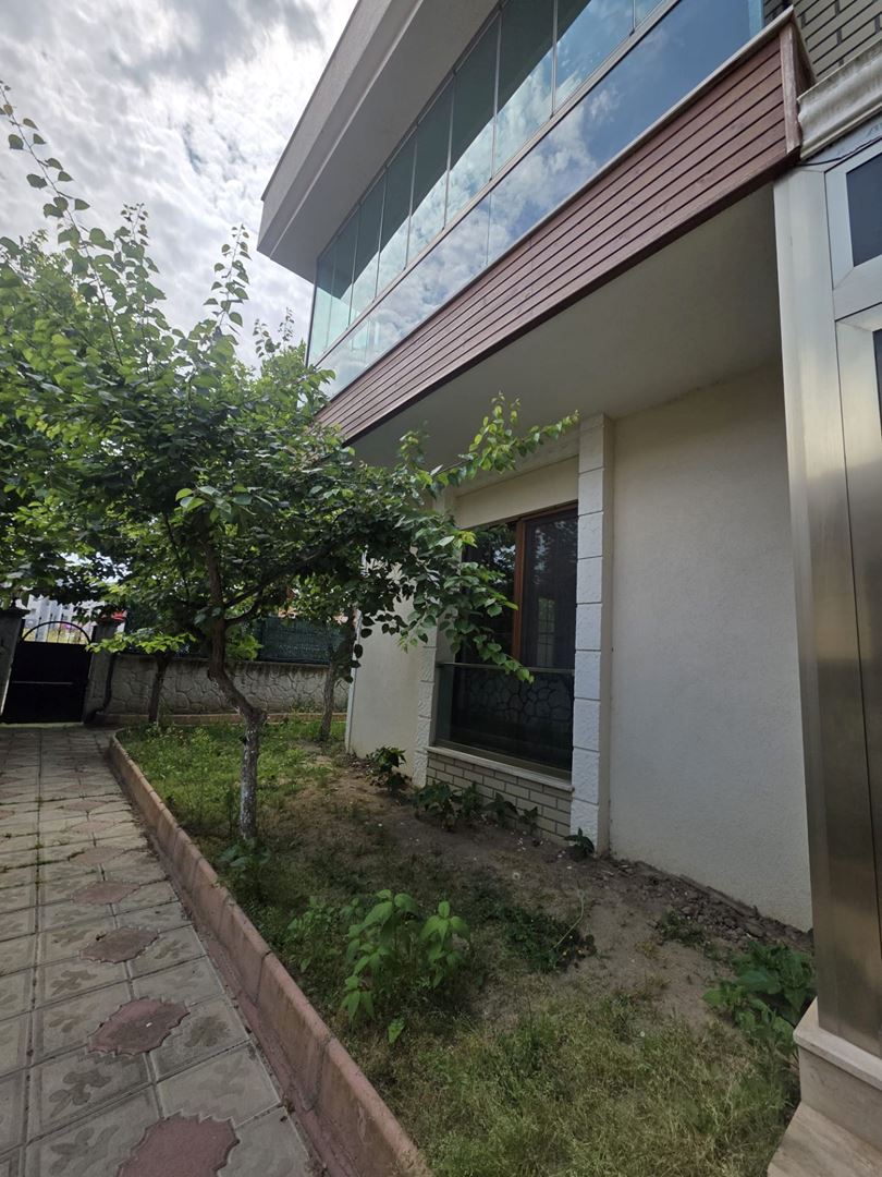 Property-photo