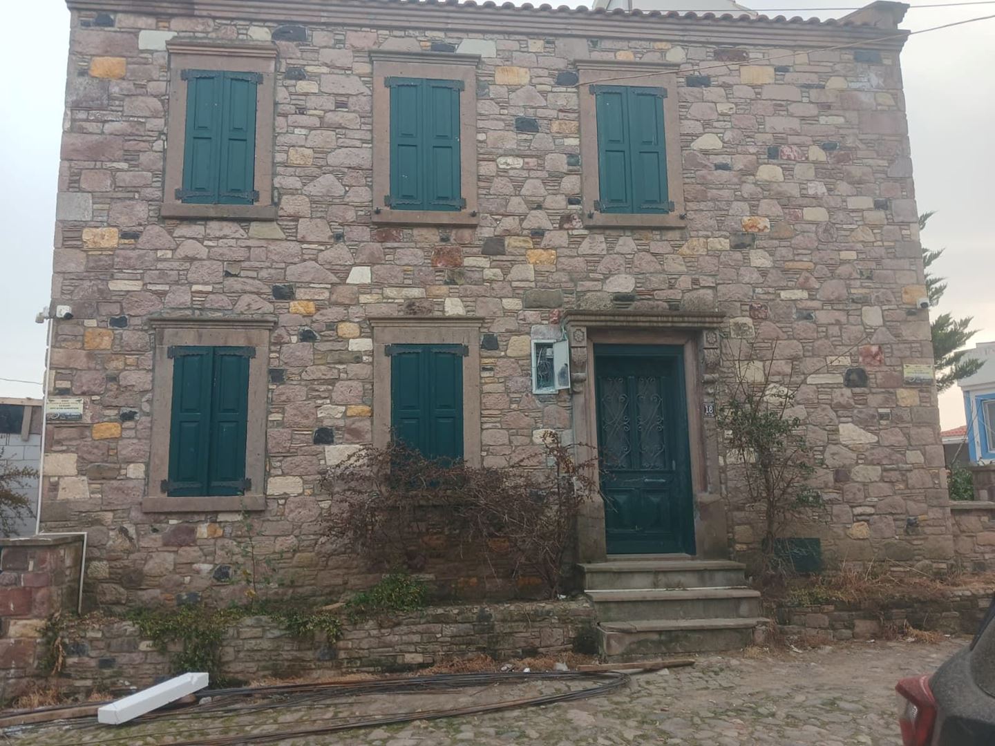 Property-photo