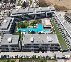COURTYARD PLATINUM