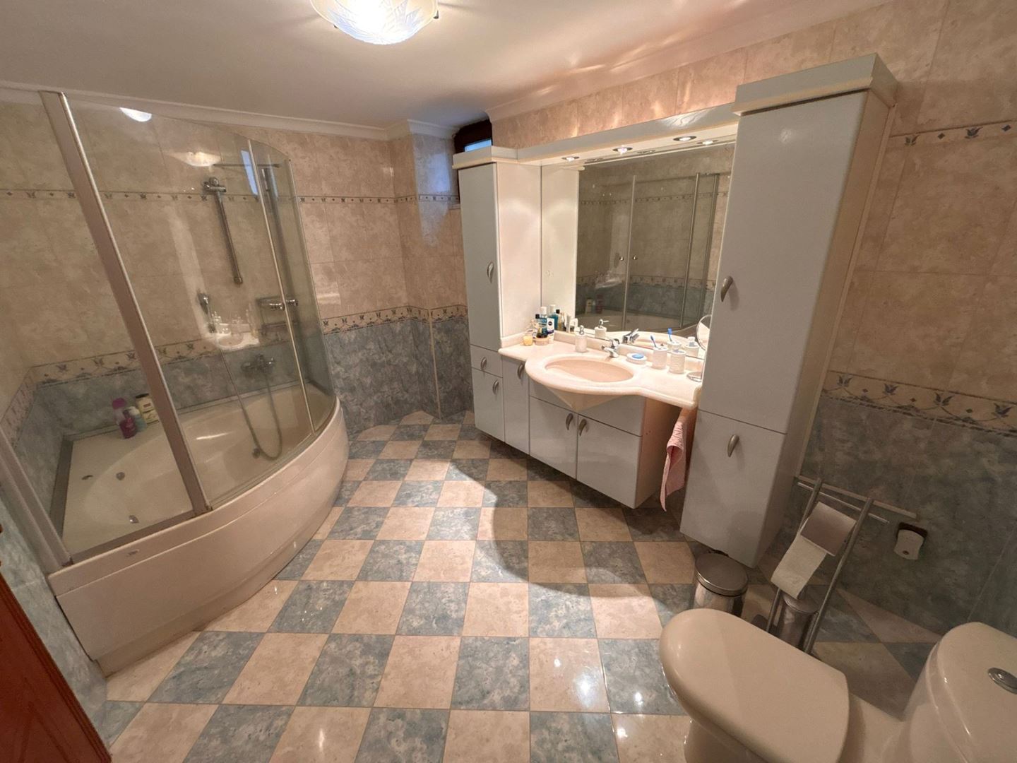 Property-photo