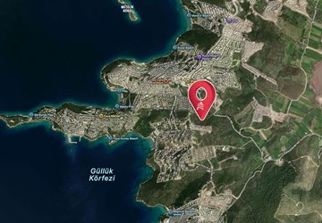 MİLAS BOĞAZİÇİ MAHALLESİNDE SATILIK MANZARALI 691 M² HİSSELİ ARSA