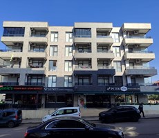 EMLAK 72'DEN TILMERÇTE CADDE ÜZERİ LÜKS EŞYALI 1+1 KİRALIK DAİRE