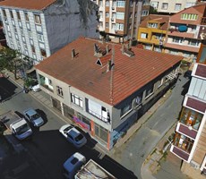 Karlıtepe Mahallesinde Kentsel Dönüşüme Uygun Köşe Parsel