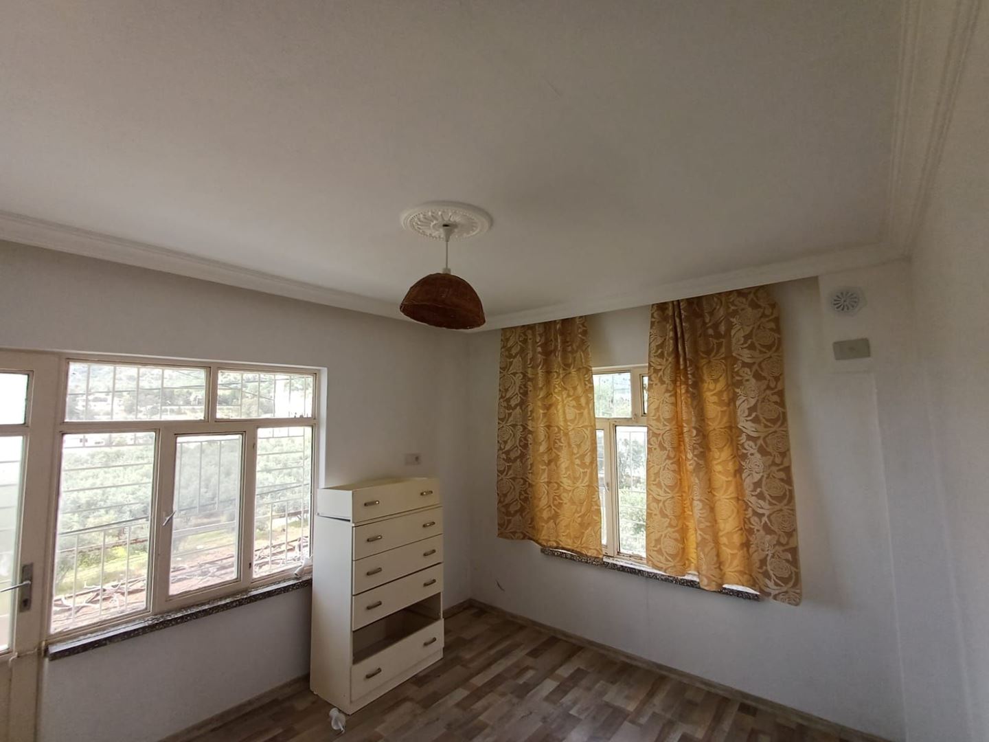 Property-photo