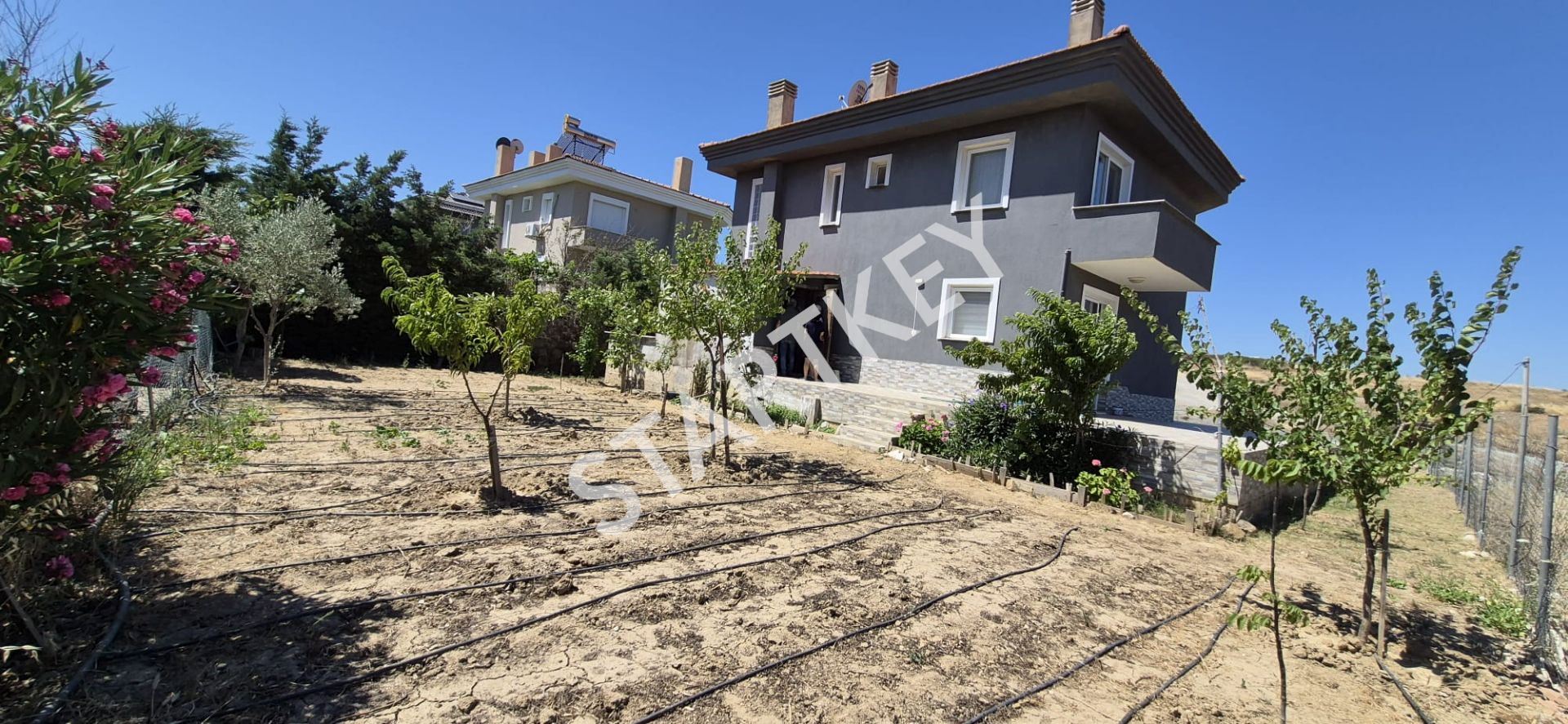 Property-photo