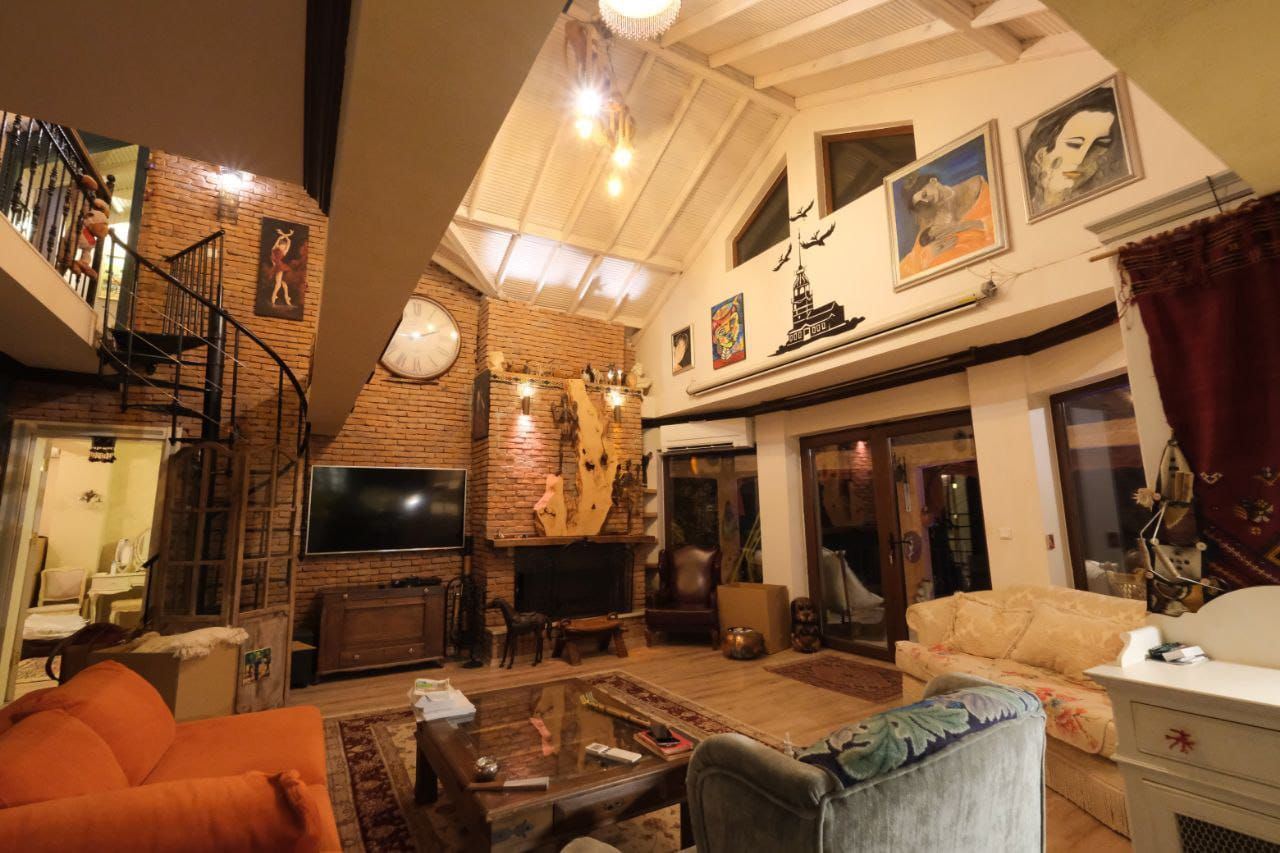 Property-photo