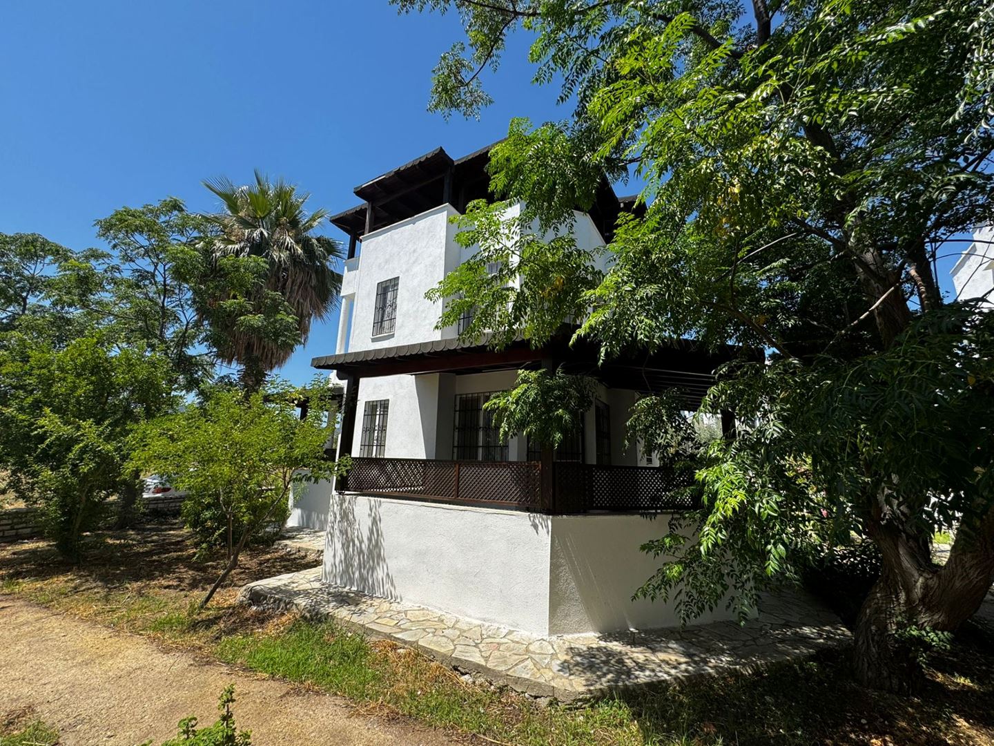 Property-photo