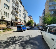 SATILIK DAİRE BİNEVLERDE 4+1 185 m²