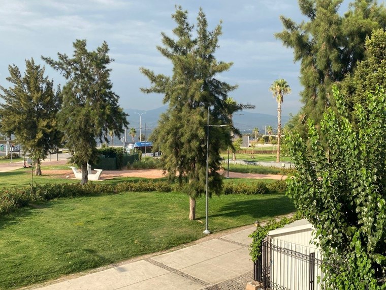 MİTHTAPAŞA CAD KÜÇÜKYALI ÜÇ CEPHELİ LÜX TADİLATLI YALI DAİRESİ
