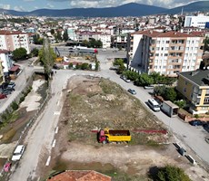 DERİNCE DUMLUPINARDA D-100'E YAKIN 378 m² FIRSAT SATILIK ARSA