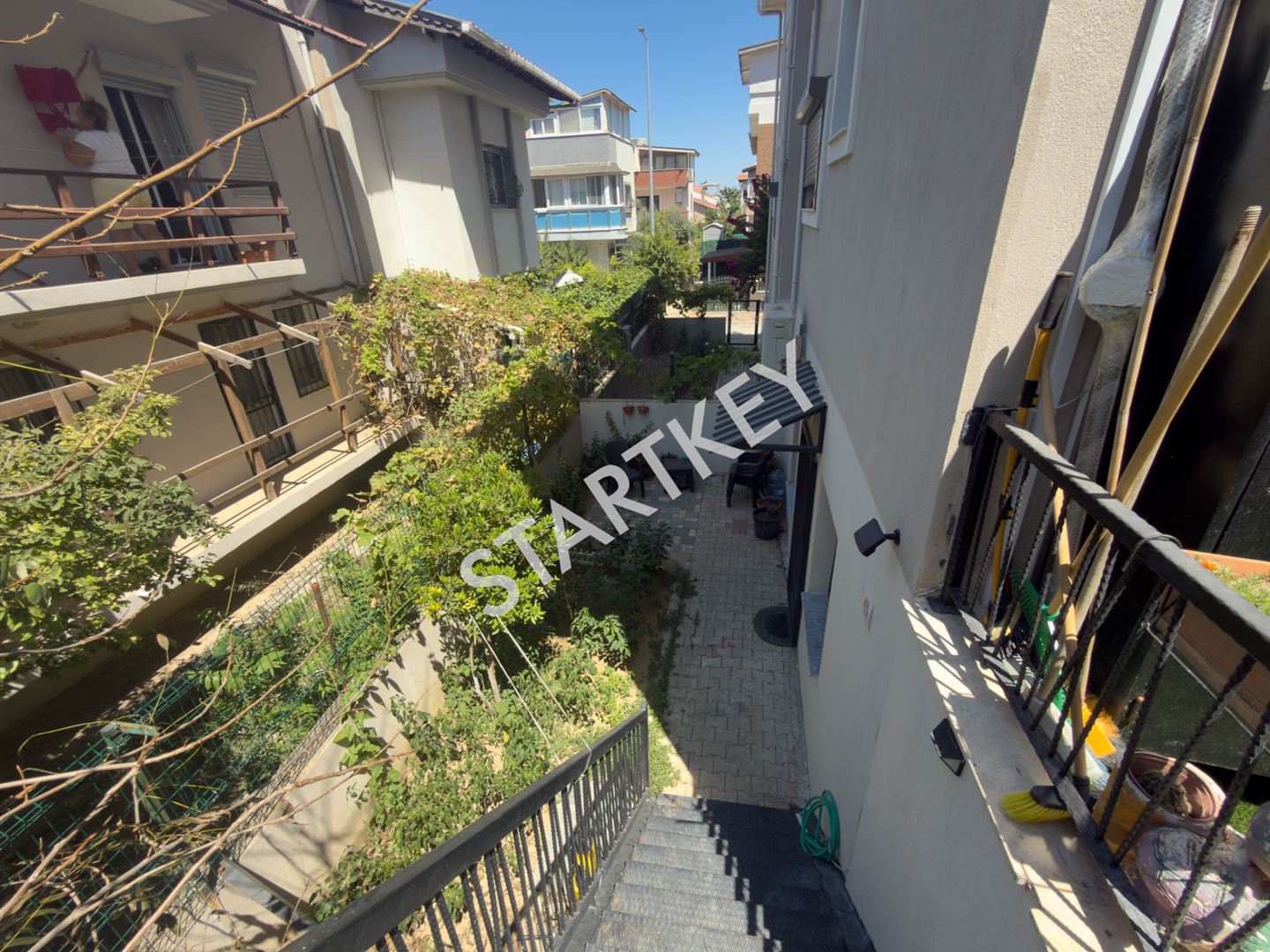 Property-photo
