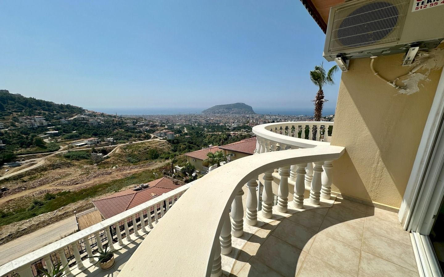Property-photo