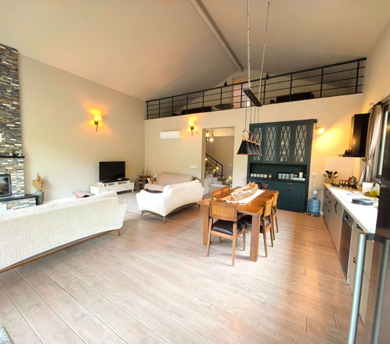 Luxury furnished 6+1 loft villa, 5 minutes from Göcek, with unobstructed green views!