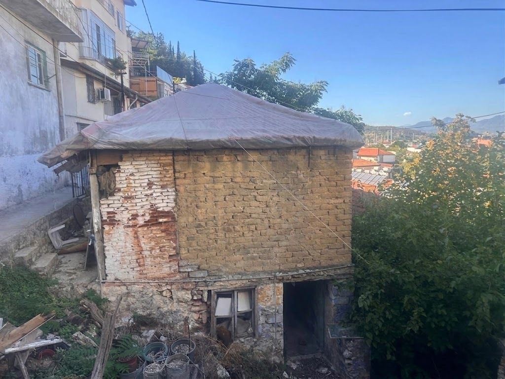 Property-photo