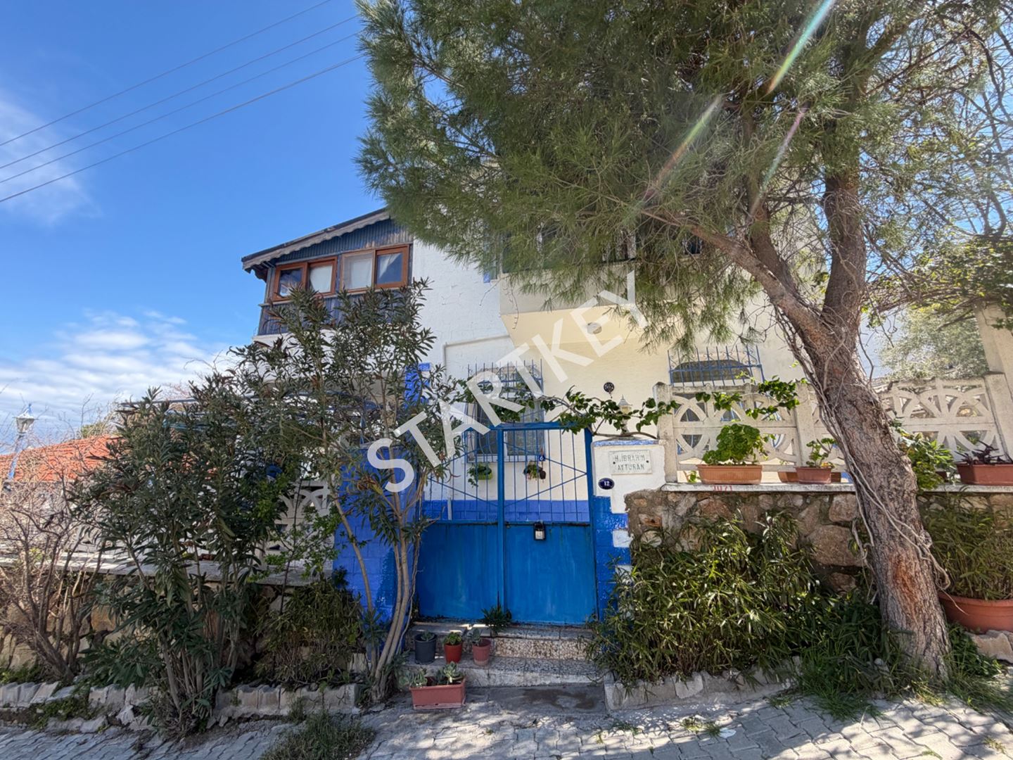 Property-photo