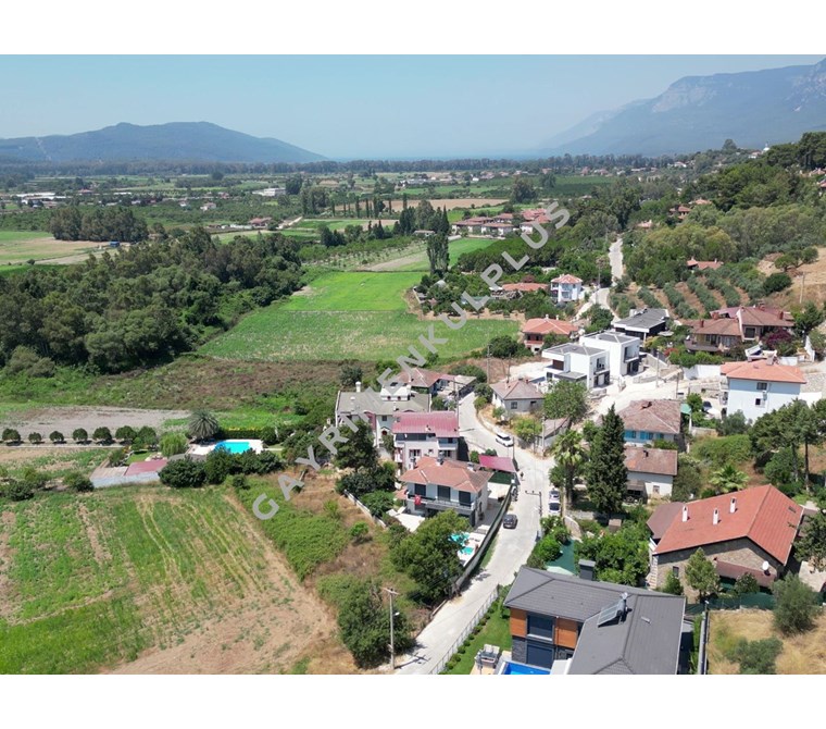 GAYRİMENKULPLUS'TAN ATAKÖYDE ARSA FİYATINA FIRSAT VİLLA