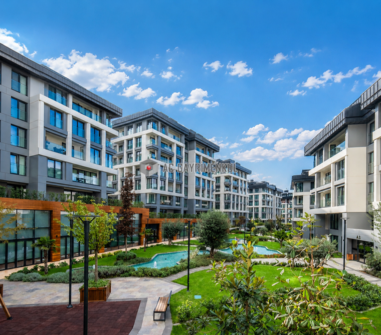 Validebağ Konakları'nda Satılık 248m², 3+1 Prestijli Dubleks