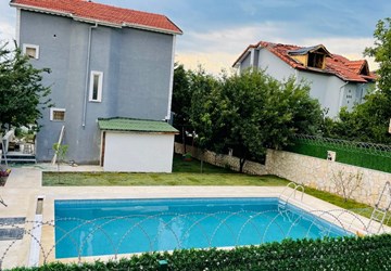 Tekirdağ Marmaraereğlisi çeşmeli mah. Satılık 5+1 Havuzlu Villa