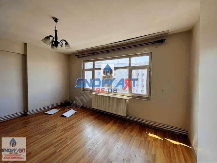 ŞEHİR MERKEZİNDE FIRSAT 3+1 DAİRE