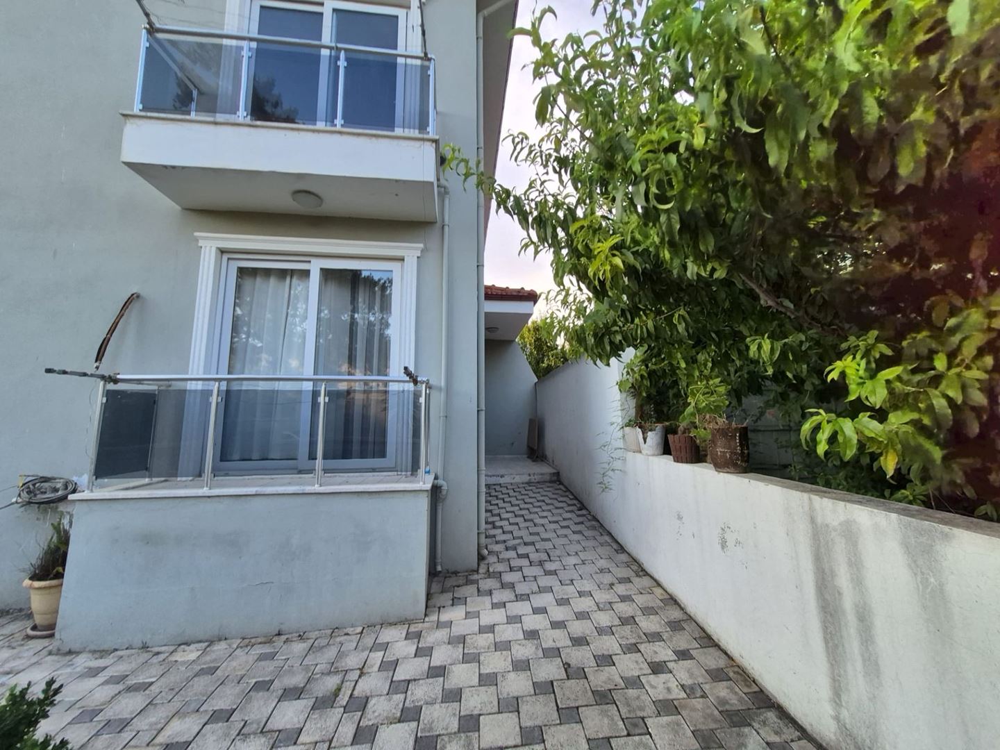 Property-photo