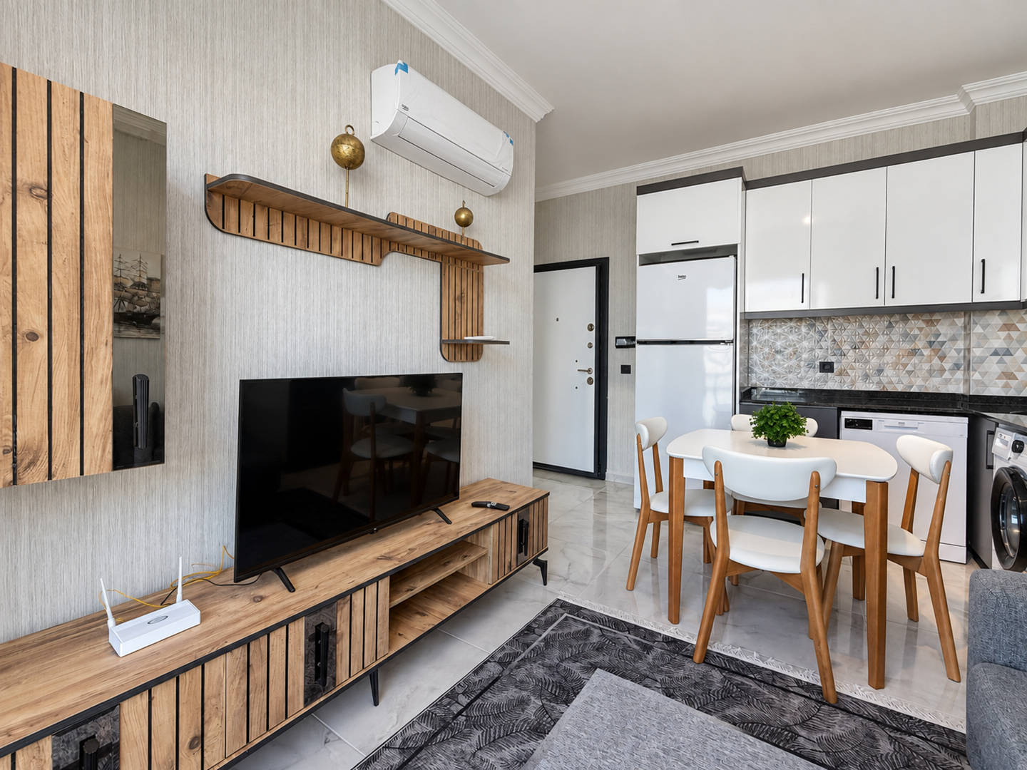 FURNISHED 1+1 APARTMENT 200 M FROM THE SEA IN ALANYA KESTEL