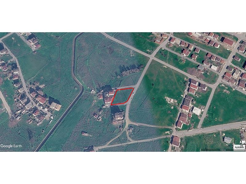 Kapaklı Karaağaç Köyiçinde Köşe Konum 1.536 m² Ticaret+Konut Arsa