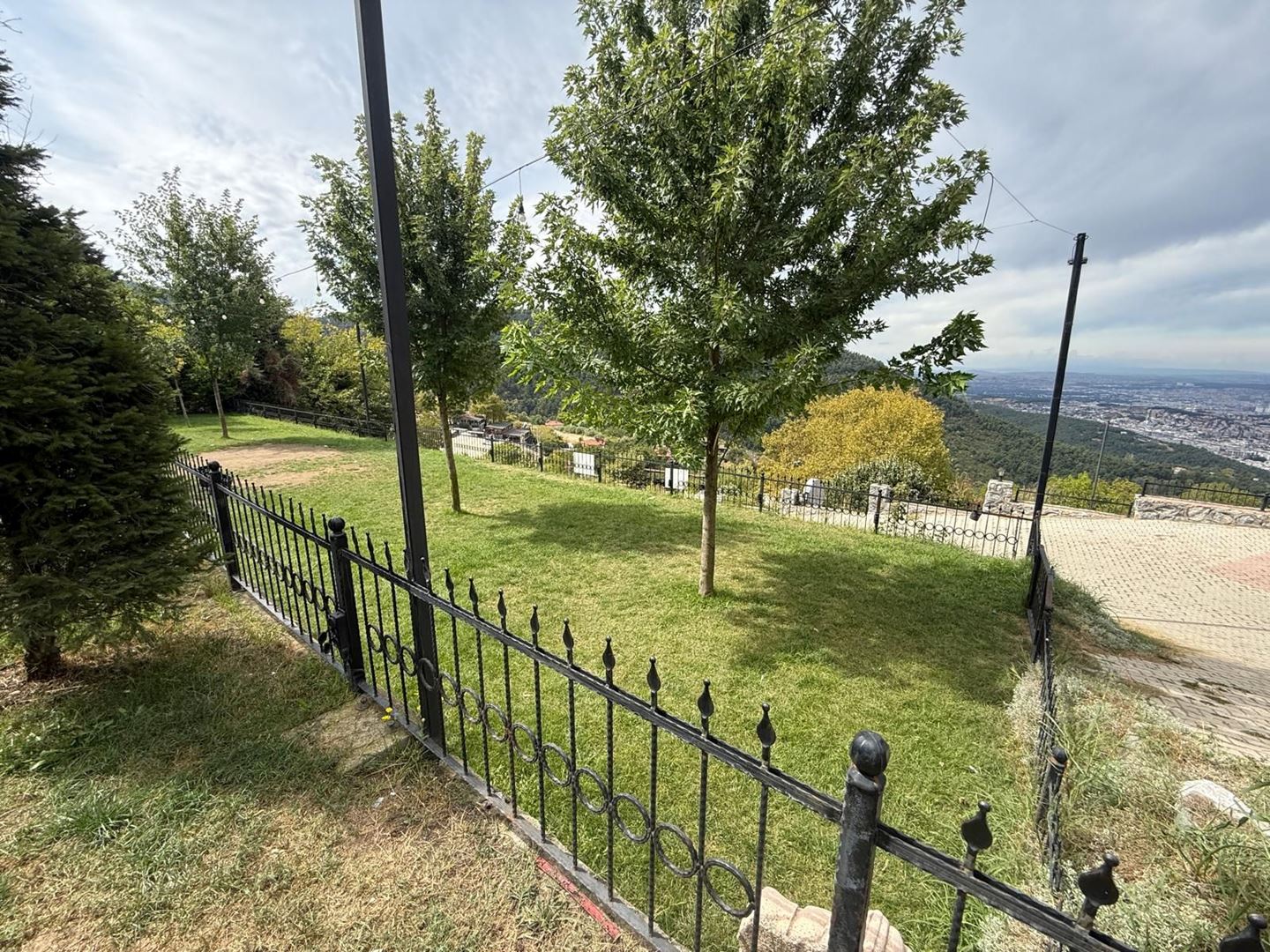 Property-photo
