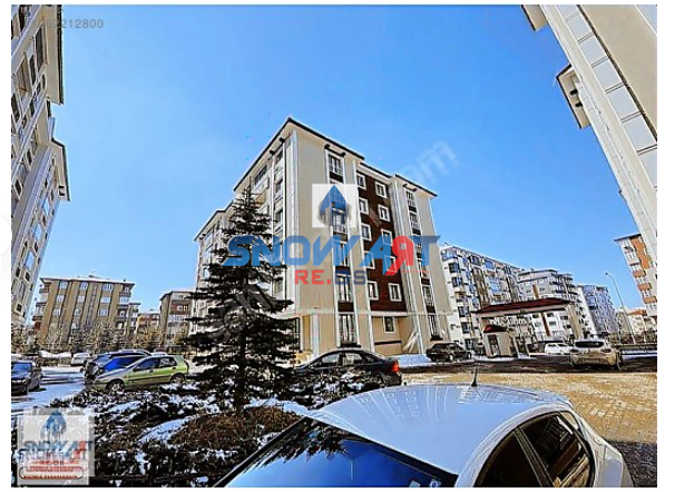 SNOW ART REOS GYMDEN KAYAKYOLUNDA KİRALIK LÜX DAİRE