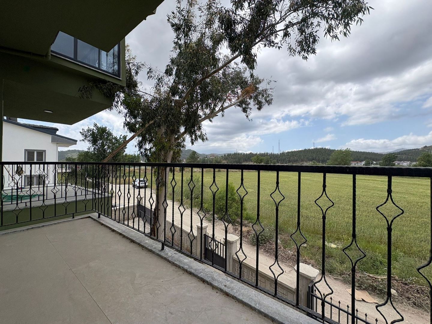 Property-photo