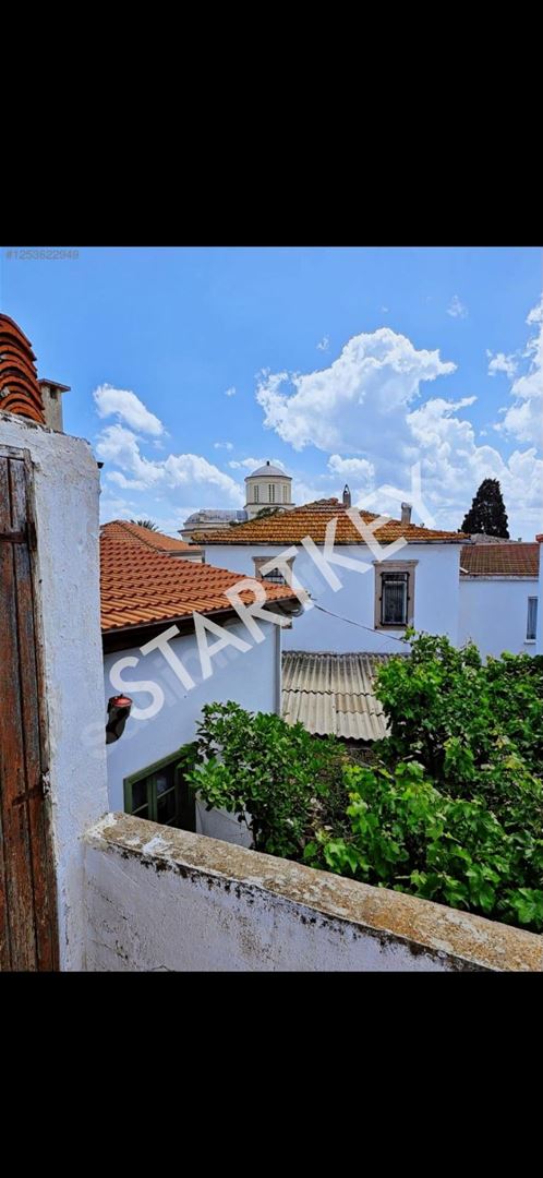 Property-photo