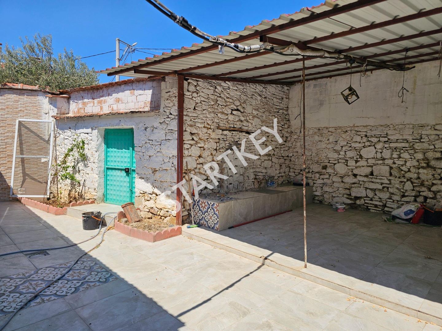 Property-photo
