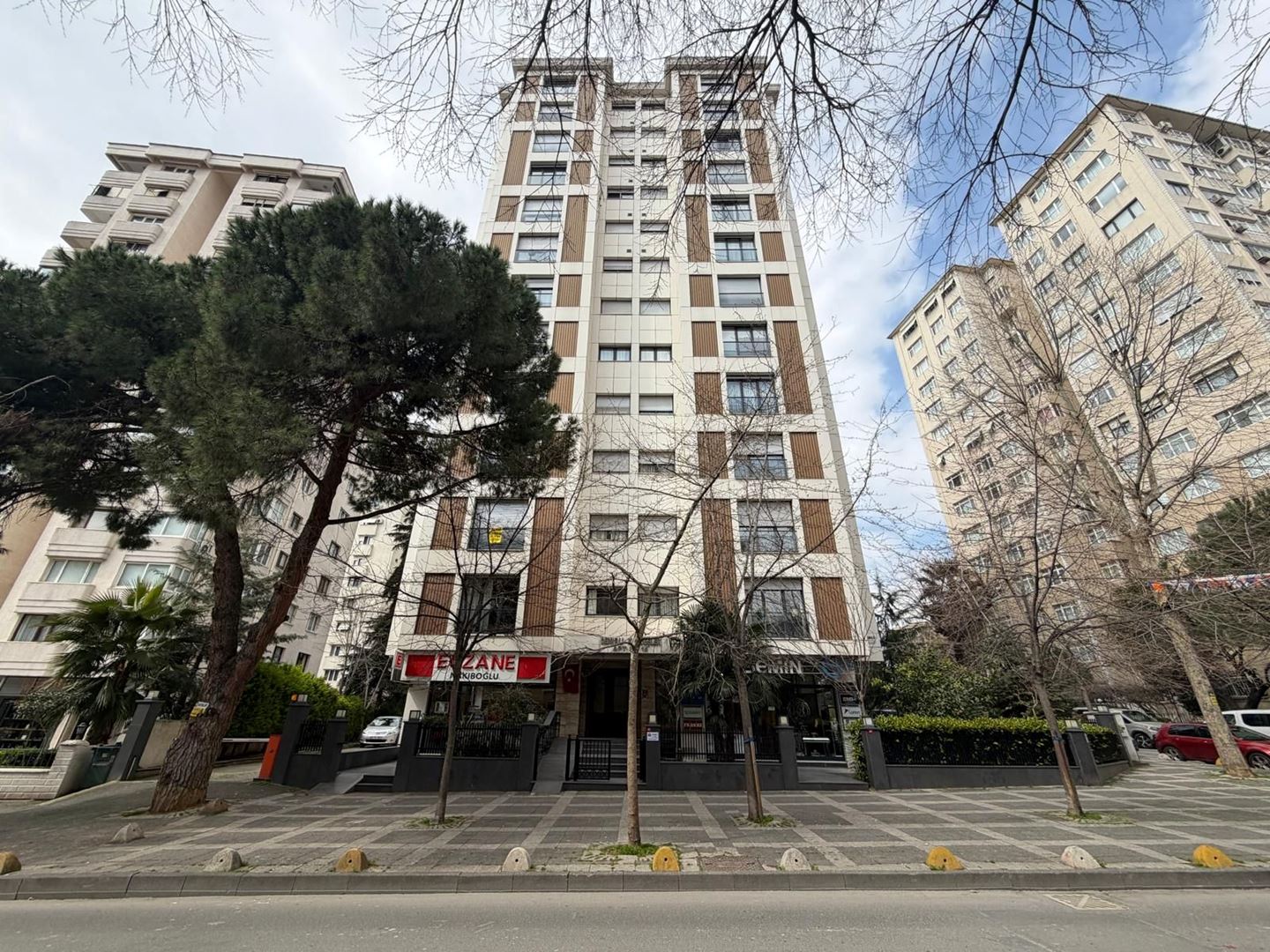 Property-photo