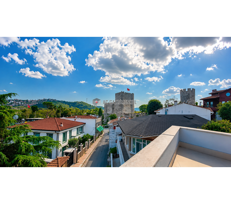 Anadolu Hisarı Merkezde, Cadde Üzeri, Full Eşyalı Stüdyo Daire