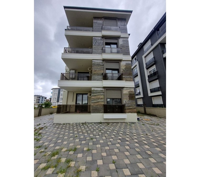 POYRAZ'DAN YENİKÖY MAHALLESİNDE 2+1 110m² 3.KAT SATILIK DAİRE