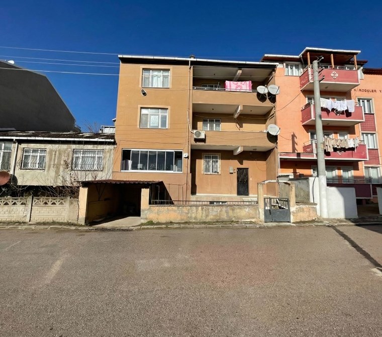 Körfez Yavuz Sultan Selim’de FIRSAT! Ara Kat, Boş 2+1 Daire