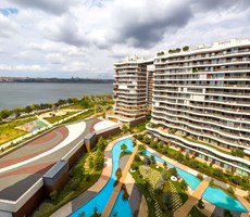BLUE LAKE SİTESİNDE DENİZ MANZARALI FULL EŞYALI 1+1 87 M2