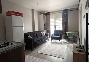 AKSARAY HASTANESİ YOLUNDA 1+1 EŞYALI KİRALIK DAİRE!
