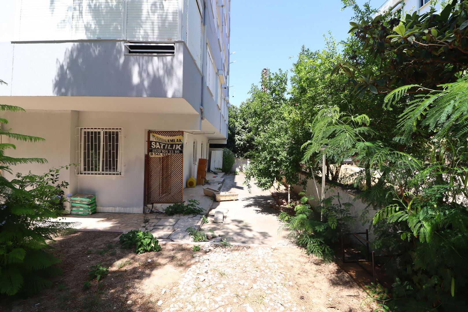 Property-photo
